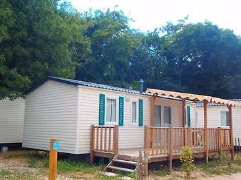 Paris-est Campsite 4*