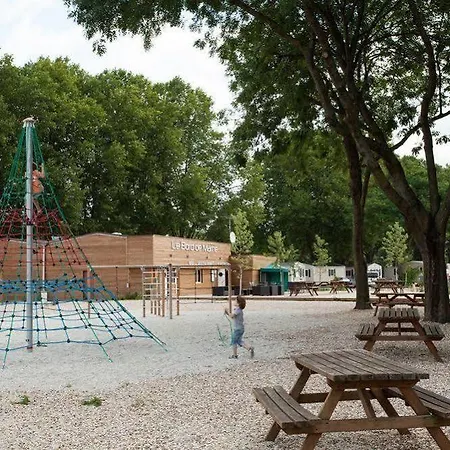 Campsite Paris-est